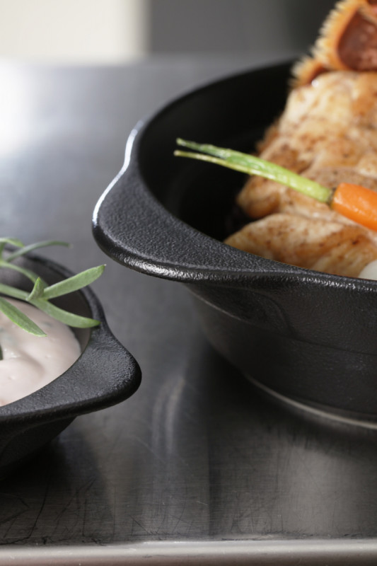 Cocotte rond noir porcelaine vitrifiée Ø 28,2 cm Chefs Fusion Rak