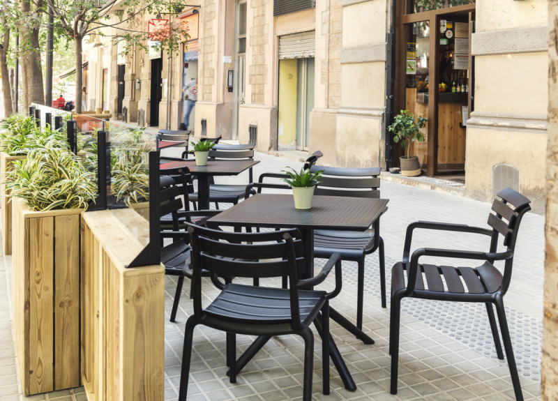 Table de bar de terrasse carré noir 108x60x60 cm Kys