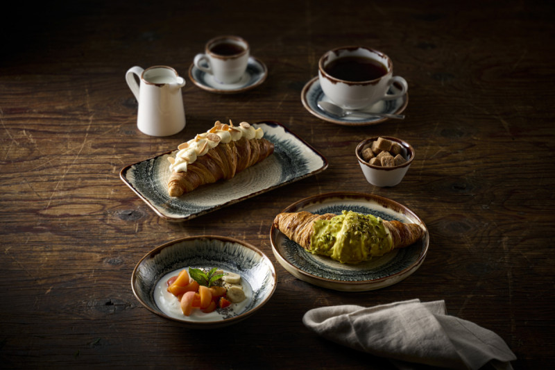 Assiette plate organique rectangulaire Natural porcelaine vitrifiée 27x16 cm Flare Dudson
